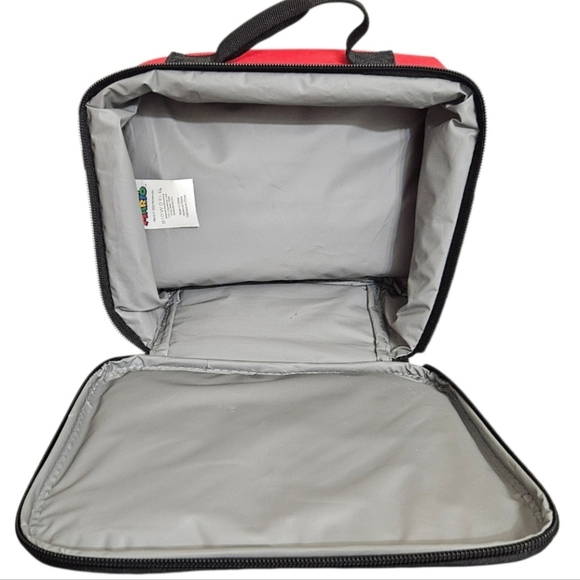 Super Mario World Insulated Lunchbox - Picture 2 of 3